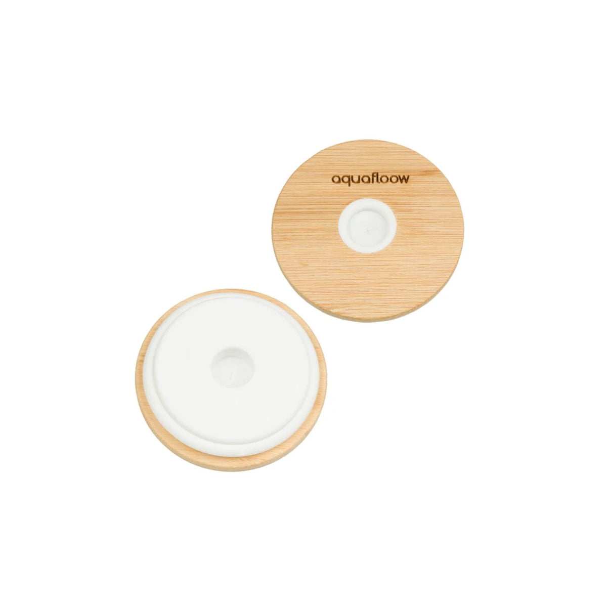 Aquafloow pohár 500 ml v bielom silikónovom púzdre — dva bambusové viečka s bielymi silikónovými vložkami zobrazené spredu